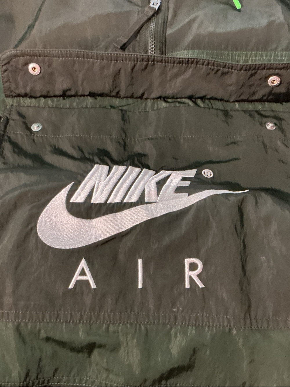 Nike Air Men’s Promotional Pullover Unlined Windbreaker w/ Hoodie - Picture 5 of 9